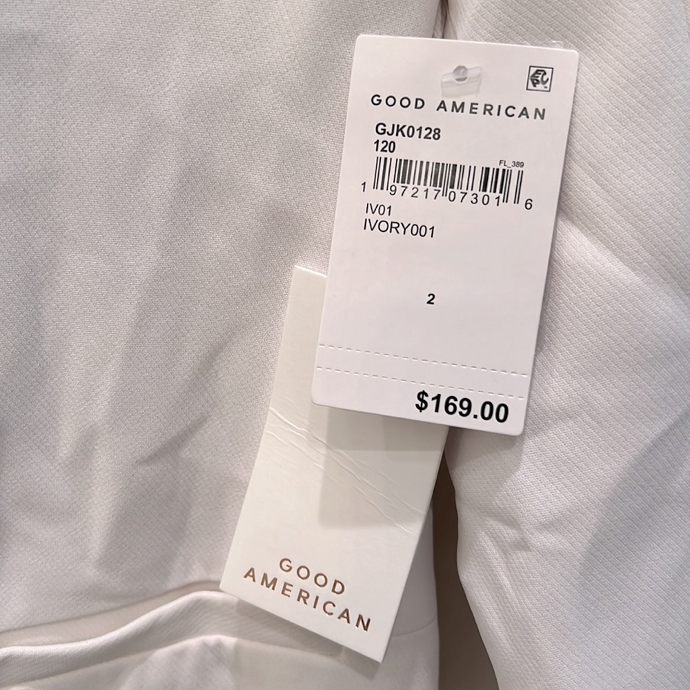 š¤ NWT Good American Fitted Blazer Ivory Size 2 MEDIUM - Picture 11 of 12